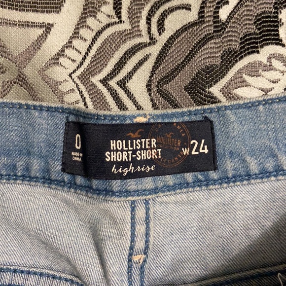 Hollister Short-Short waist 24 size 0 - Picture 4 of 4